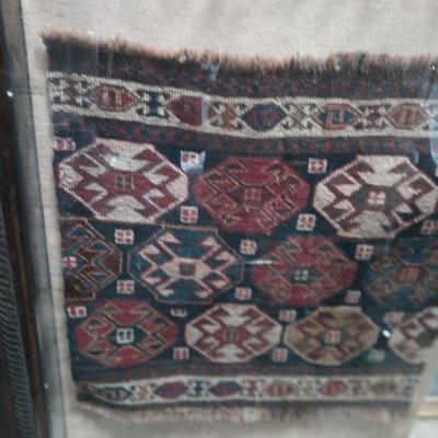 ANTIQUE INDIAN RUG