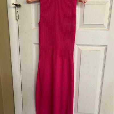 Pink • Knit • 1970’s • Turtleneck • Sleeveless • Maxi • $90