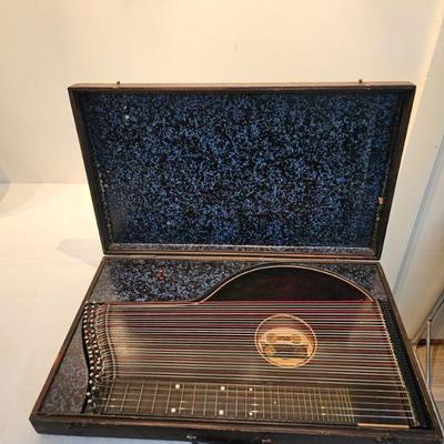 https://www.auctionninja.com/stress-free-estate-services-llc/sales/details/pocketwatches-train-and-trolley-items-tickets-tokens-ephemera-...