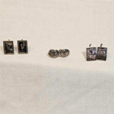 https://www.auctionninja.com/stress-free-estate-services-llc/sales/details/pocketwatches-train-and-trolley-items-tickets-tokens-ephemera-...
