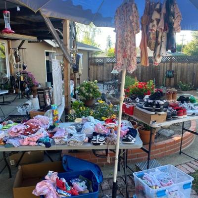 tons of baby clothes