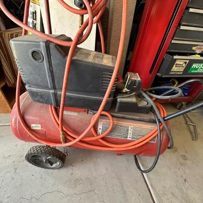 Air compressor 