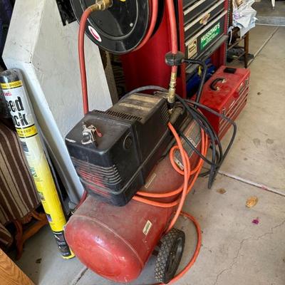 Air compressor 