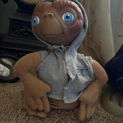 E.T..