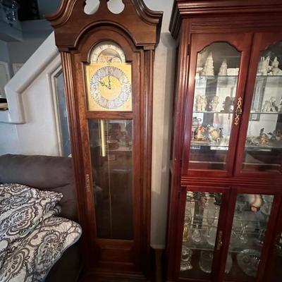Grandfather clock 