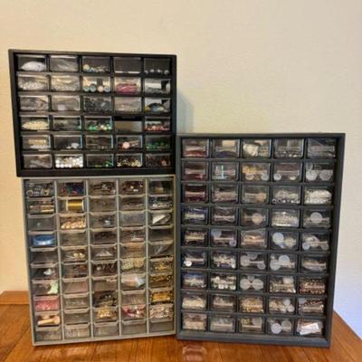 Drawer Plastic Bins w/ Compartments Filled w/ Jewelry Making Supplies	