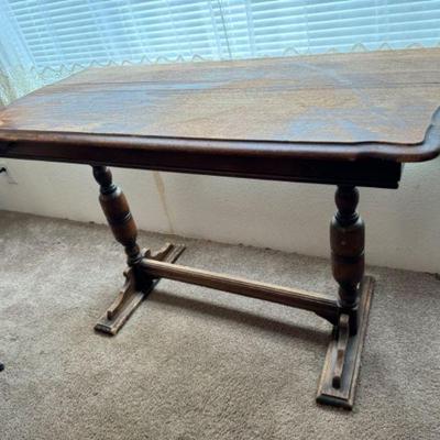 Antique Console Table w/ Exquisite Turned Legs	