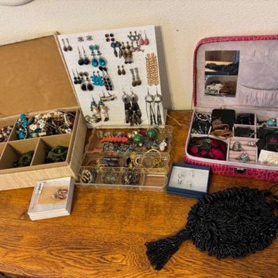 Mixed Lot of Costume Jewelries: Bohemian Chic & Colorful Gemstones	