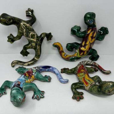 Hand-Painted Wall Hanging Mexican Gecko Figurines	