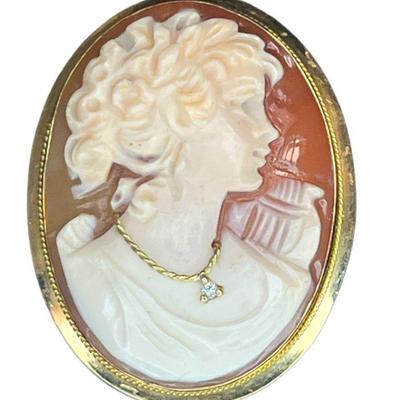 Victorian 18k Gold and Diamond Cameo Brooch