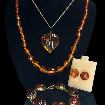 Collection Vintage Gold Filled, 14k Gold Amber Jewelry