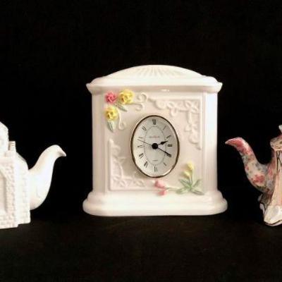 GRLI200 Crown Dorset Teapot, Belleek Teapot & Inishown Clock	Belleek Quartz clock with a Rose design, wasn't working. Crown...