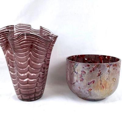 LIDE229 Handcrafted Polish Glass	Royal Gallery Ruffle Vase & Mariusz Rynkiewicz bowl.
