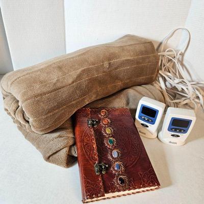  Cozy Queen Size Tan Electric Plush Blanket by Beauty Rest - With Dual Controls Plus Leather Covered Writing Journal 