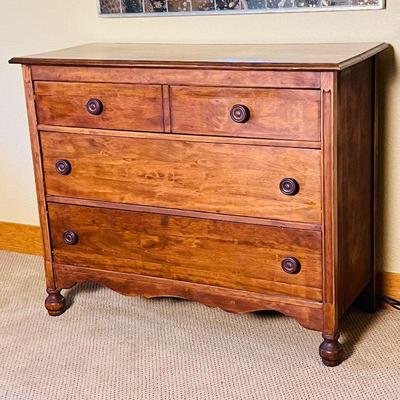 Antique Wooden Chest of Drawers / Dresser 
