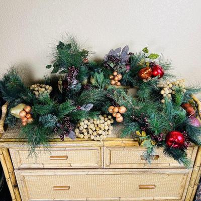 8 Foot Long Decorated Christmas Garland