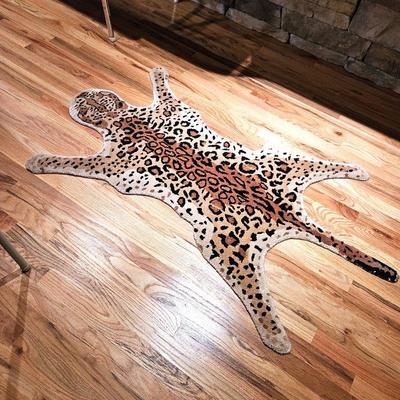  Leopard Shaped Area Rug Made in India - 100% Pure Wool Pile 58"L x 35"W