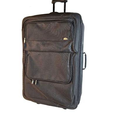 Samsonite Rolling Oversized Suitcase in Black 