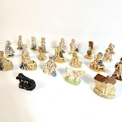 Wade England Porcelain Miniatures of Mother Goose Nursery Rhymes - Set of 20 Assorted