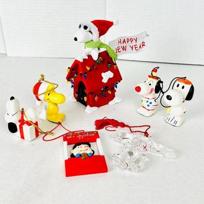 Vintage 1950s Collectible Peanuts Holiday Ornament Lot - Snoopy, Woodstock, Figurines & Mor