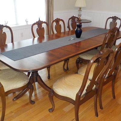 Ethan Allen , 10 chairs.