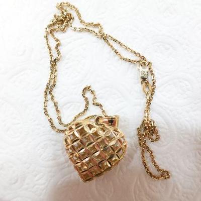 14kt. gold Heart and chain.
