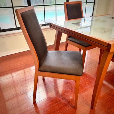 Scandinavian-style glass table & 4 chairs - expands to seat 10