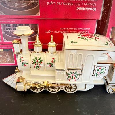 Lenox Holiday Junction 3-piece train set