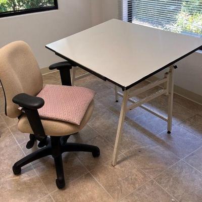MMM227 Drafting Table & Office Chair