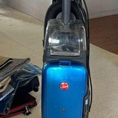 MMM048 Hoover Vaccum 