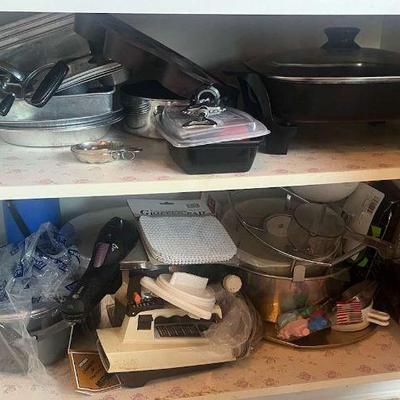 MMM215 Kitchen Appliance Lot