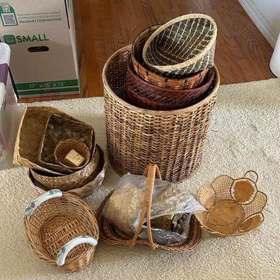 MMM060- Woven Baskets 