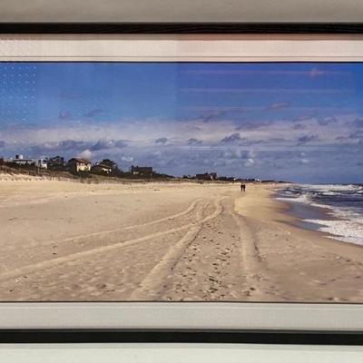 Unknown Artist, Walk On The Beach, Photographic Print On Paper, Unknown Date
