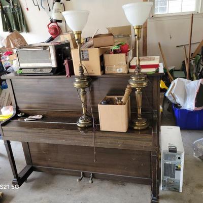 FREE PIANO