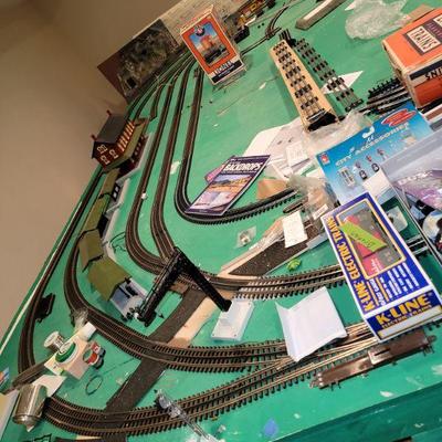 MODEL TRAIN SETUP