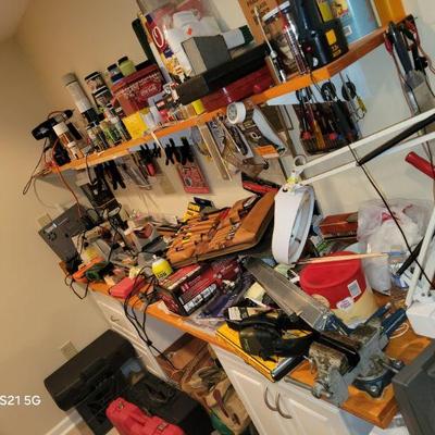 MODEL TRAIN AND RELOADING TOOLS