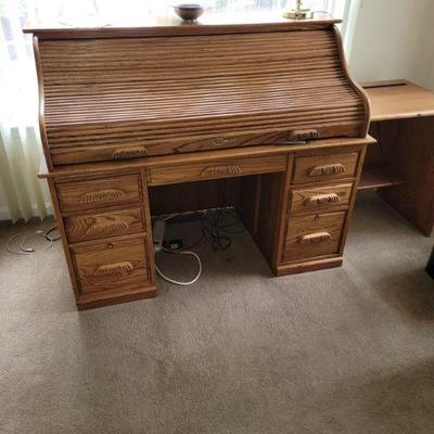 ROLL TOP OAK DESK