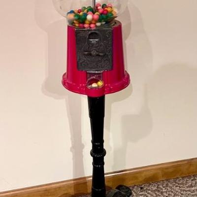 Vintage gumball machine