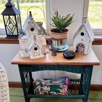 Bird houses, table and garden items