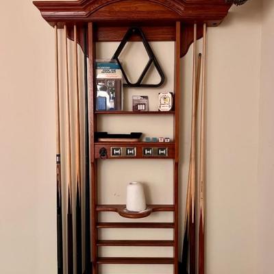 Pool Cues and Pool Stock Billiards Cue Rack