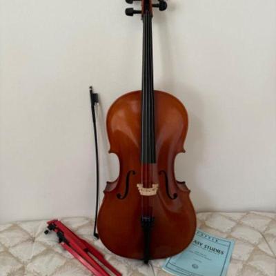 Beginner's Cello w/ Stand, Soft Bag, Bow & Method Book	