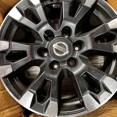 https://www.agesagoestatesales.com/product/nissan-17in-tire-rims-still-new-in-boxes-set-of-four-br2001/1034
