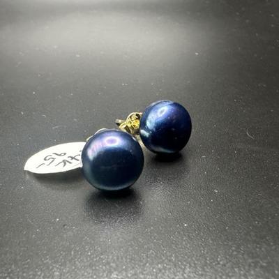 Pearls on 14k gold setting