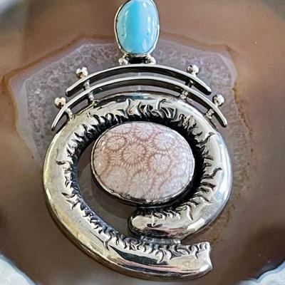 Vintage Sterling Silver Handmade Ocean Jasper & Larimar Pendant - Total Weight 16.6 Grams 