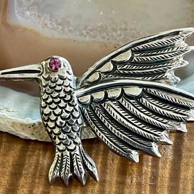 Sterling Silver Handmade Hummingbird Pin With Amethyst Eye - Total Weight 9 Grams 