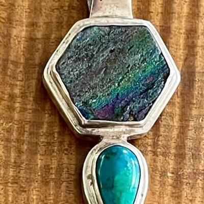 Vintage Handmade Sterling Silver - Rainbow Hematite & Chrysocolla Pendant - Total Weight 8.9 Grams 