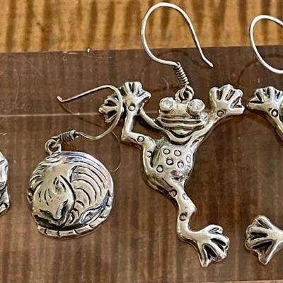 (2) Pairs Of Repousse Sterling Silver Frog & Cat Handmade Earrings - Total Weight - 17.9 Grams 