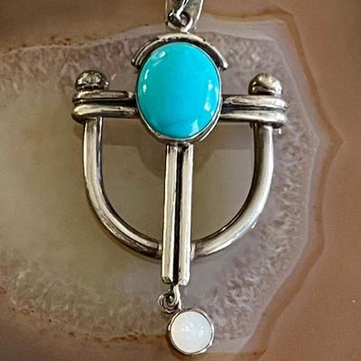 Vintage Sterling Silver - Turquoise & Moonstone Pendant - Total Weight 8.7 Grams 