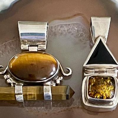 (2) Vintage Pendants (1) Amber & Black Onyx And (1) Tiger's Eye Crystal Pendant - Total Weight 24.7 Grams