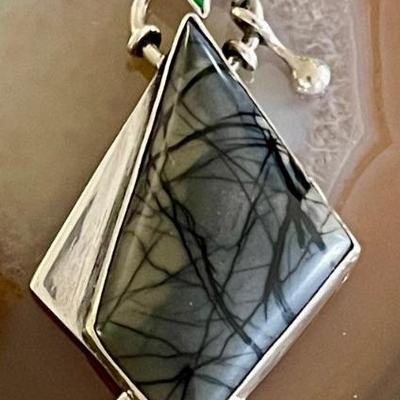 Vintage Sterling Silver - Picasso Marble & Maw Sit Sit Hand Made Pendant - Total Weight 18.2 Grams 